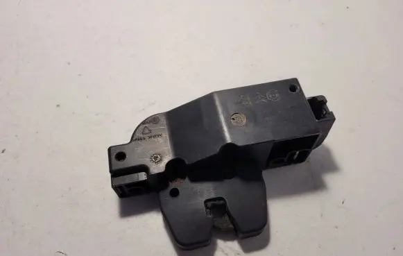 Citroen C4 I Loading door lock 9652301980 04030505