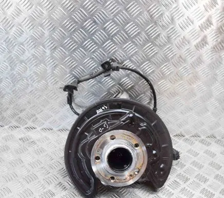 Mercedes-Benz A W177 Rear wheel hub A2474230220 A2473560000