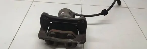 Fiat 500X Front brake caliper
