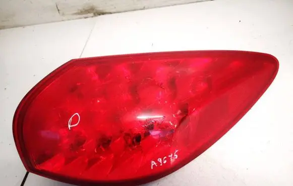 Infiniti QX50 (J50) Rear/tail lights p7669 p7008