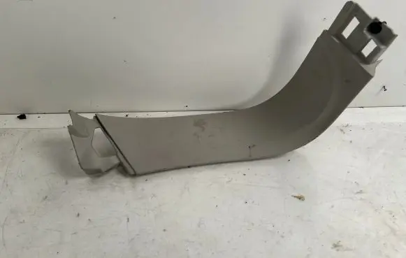 Chrysler Pacifica Tailgate trim 5RJ27PD2AD