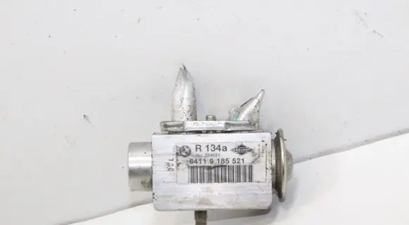 Mini Cooper Countryman R60 Air conditioning (A/C) expansion valve 9185521