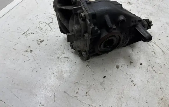 BMW 1 F20 F21 Rear differential 7603748 E27091315 074405222690003