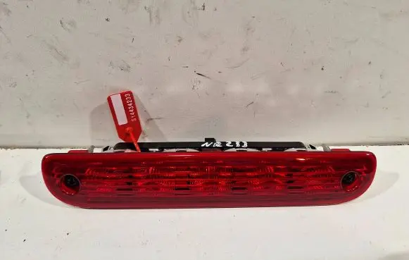 Fiat Ducato Third/center stoplight