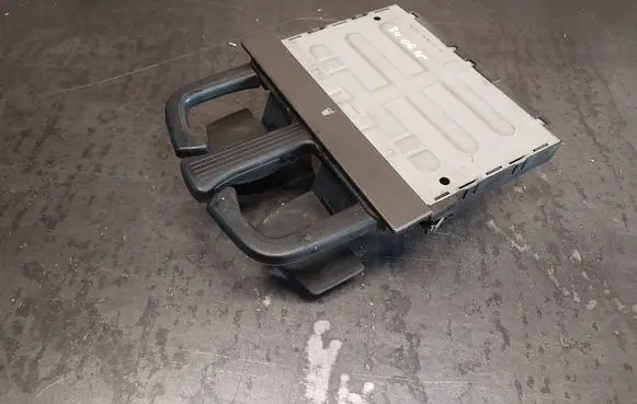 Volkswagen Golf IV Cup holder 1J0858601