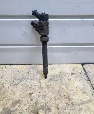 Volvo V70 Fuel injector 0445110259