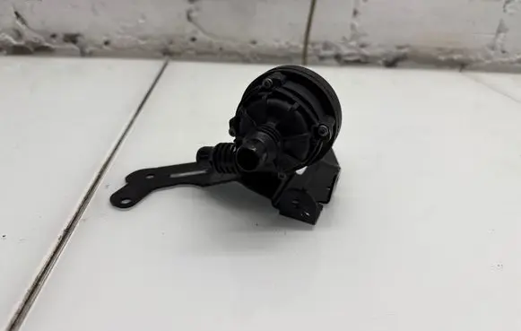 BMW XM Electric auxiliary coolant/water pump 8856662
