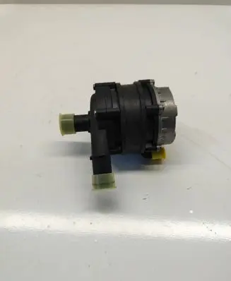 Volvo C40 Electric auxiliary coolant/water pump 32135207 P32135207 TNE1640322