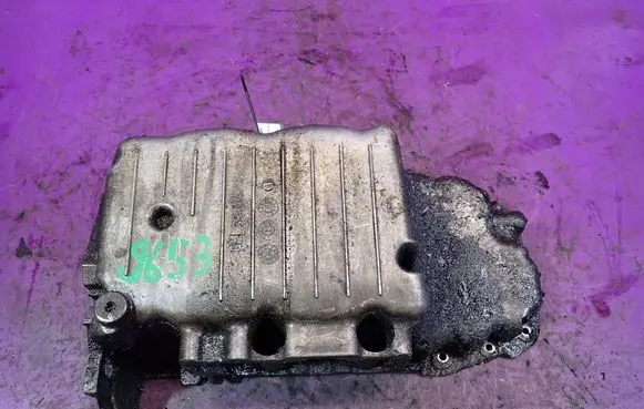 Opel Astra H Oil sump 55354721