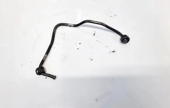 Volkswagen PASSAT B3 Fuel line pipe