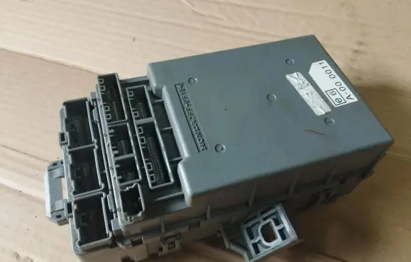 Honda Civic Fuse module SNBG350