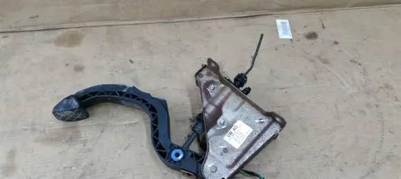 Clutch pedal