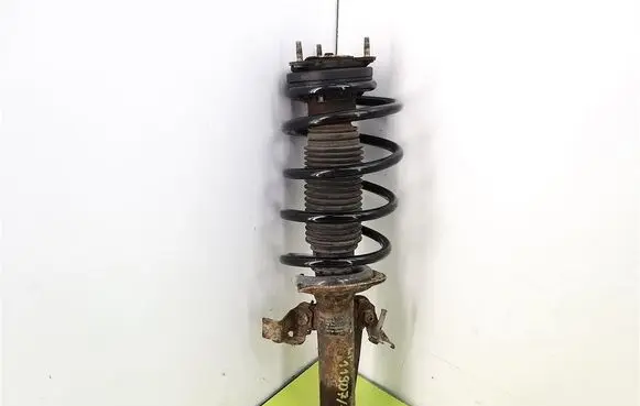 Ford Mondeo Mk III Front shock absorber with coil spring 824904000429