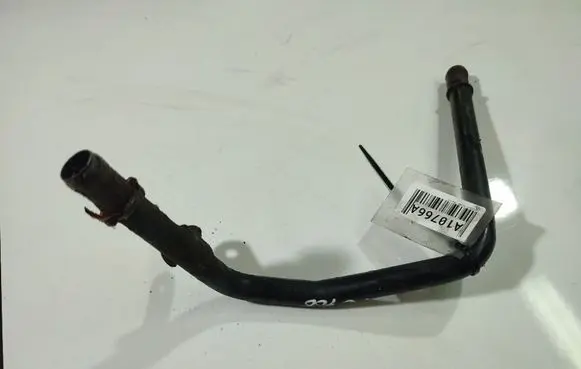 Volkswagen Touareg I Engine coolant pipe/hose