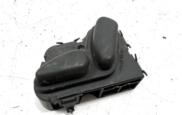 Mercedes-Benz E W211 Seat control switch 2108213851 03463825