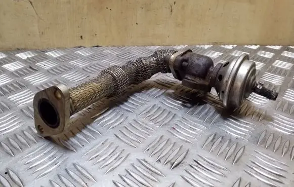 Volkswagen Sharan EGR valve 028131521R