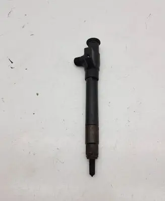 Citroen DS5 Fuel injector 228358342 65096338672 9674984080
