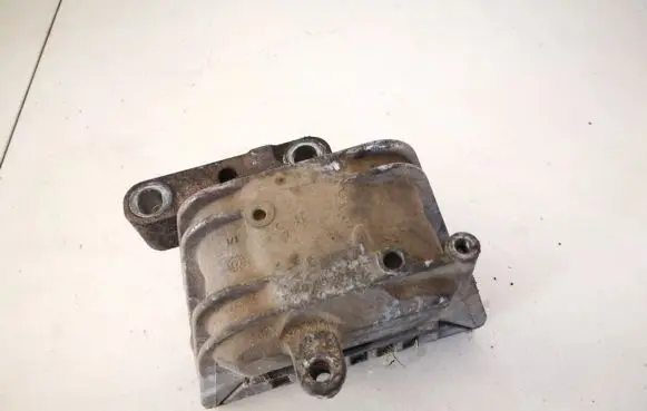 Volkswagen Touran I Engine mount bracket 1k0199282bb