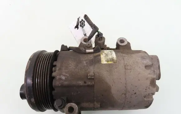 Ford Focus C-MAX Air conditioning (A/C) compressor (pump) 4M5H19D629AC