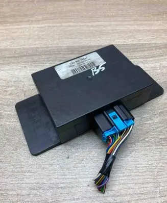 Volkswagen PASSAT B5 Comfort/convenience module 1J0959799H 5DK007951 WITHPLUG