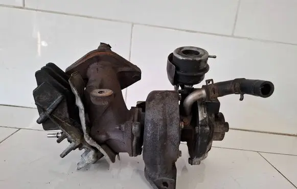 Nissan Qashqai Turbo 54399700076 NB50188162 00475