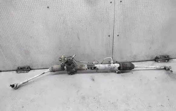 Nissan X-Trail T30 Steering rack 7656830