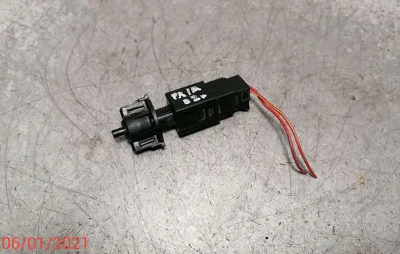 Nissan Primera Brake pedal sensor switch