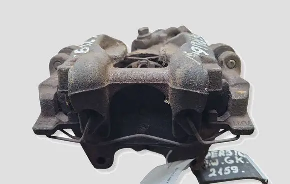 Skoda Superb B8 (3V) Rear brake caliper 3Q0615405J