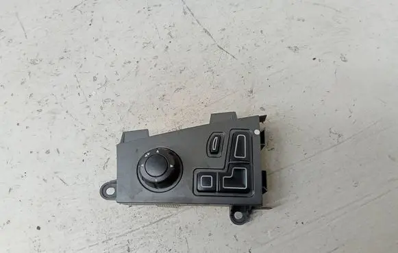 Seat control switch
