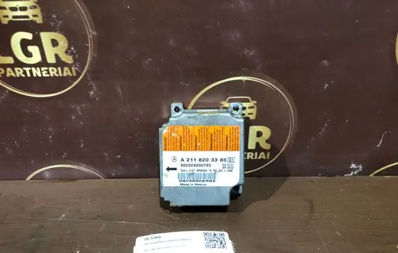 Mercedes-Benz E W211 Airbag control unit/module A2118203385