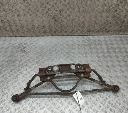 Jaguar XK8 - XKR Rear differential/diff mount bracket MJA3713AD