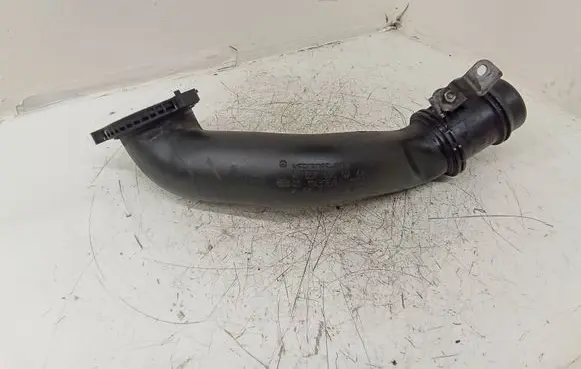 Mercedes-Benz E W212 Intercooler hose/pipe A6510900242