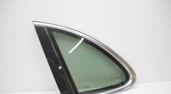 Porsche Cayenne (92A) Rear side window 7P5845297HB E643R002092