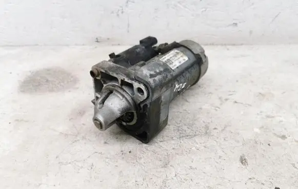 BMW 2 F46 Starter motor 8580390