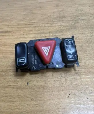 Mercedes-Benz E W210 Hazard light switch 2108208010 D9193