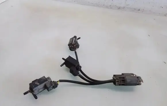 Nissan Terrano Turbo solenoid valve