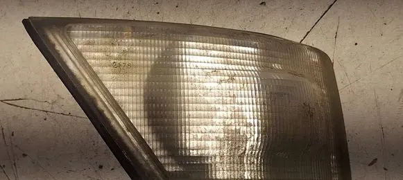 Iveco Daily 3rd gen Front indicator light 1315106149
