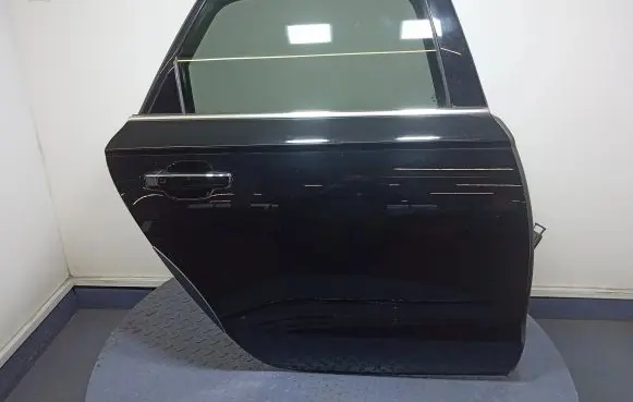 Audi A6 S6 C7 4G Rear door