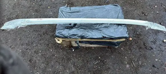 Volvo XC90 Roof bar rail