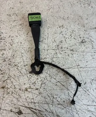 Volkswagen PASSAT B8 Front seatbelt buckle 3V0857755A