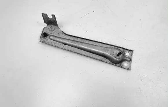 Audi A2 Fender mounting bracket 8Z0805457A
