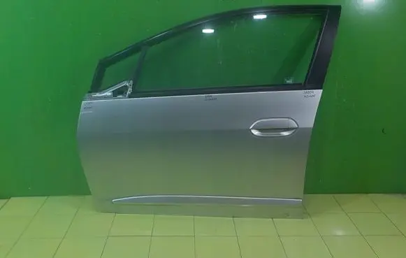 Honda Insight Front door PRZOD