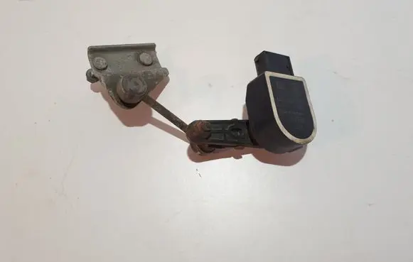 Rear air suspension level height sensor