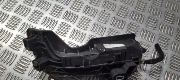 Volkswagen Golf V Accelerator throttle pedal 1k2721503m 6pv008745-00