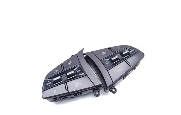 Hyundai Ioniq Steering wheel buttons/switches 8917036000 675R1A1000 675R2C1000