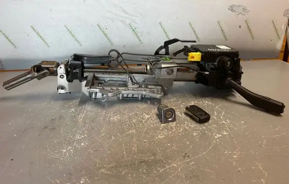 Audi A3 S3 8P Steering wheel axle 522321 521314 0350350