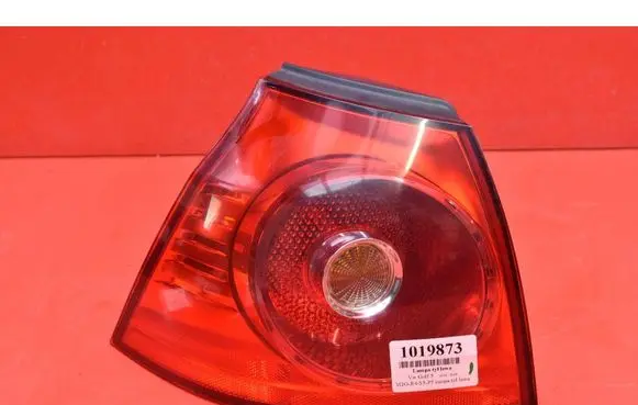 Volkswagen Golf V Rear/tail lights 1K6945095AC