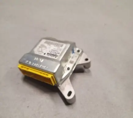 Renault Laguna II Airbag control unit/module 8200325696 603947700 E123MK40759