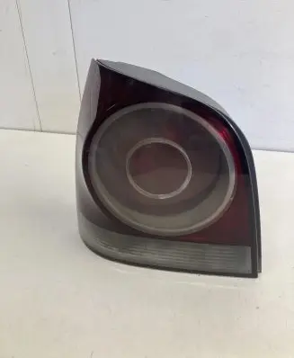 Volkswagen Polo IV 9N3 Rear/tail lights 965347