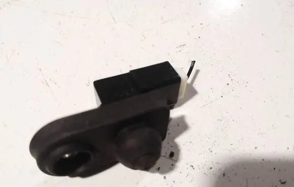 Mitsubishi Lancer X Front door sensor 